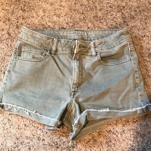 American Eagle Jean Shorts. Green Denim Size 6